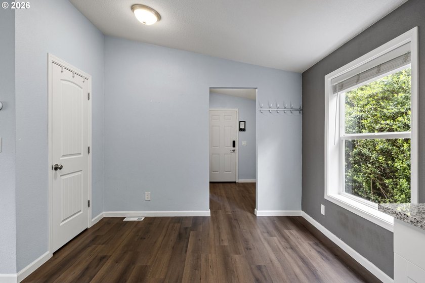 Cute 3 bed/2 bath a third of a mile to Barview Wayside Beach - photo 16