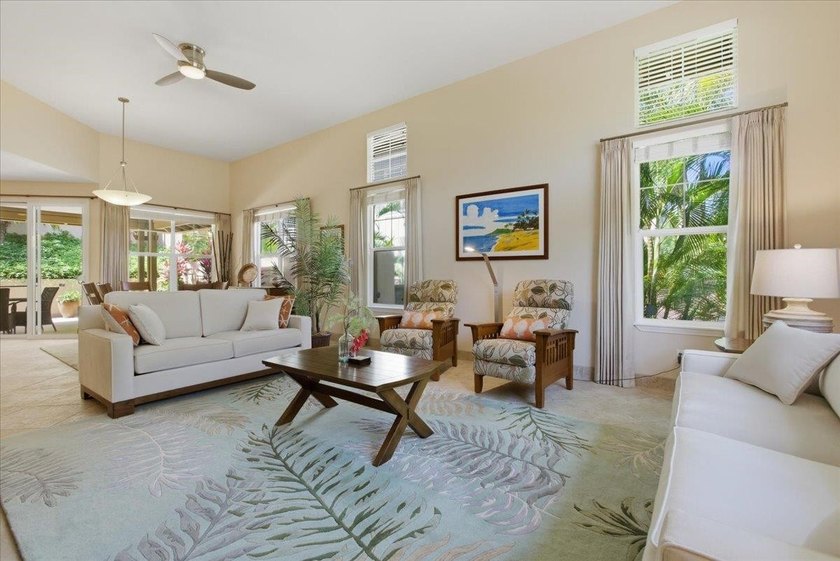Welcome home to this impeccably maintained, turn-key residence - photo 7