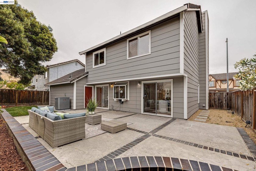 Gorgeous CA Terrace Park home in desirable Niles area! This move - photo 26