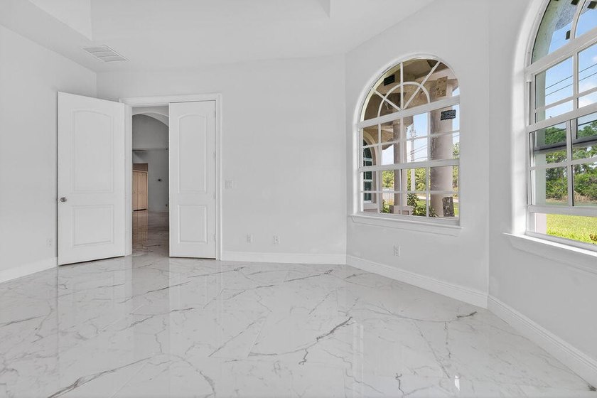 Brand-new CBS construction in desirable Paar Estates No - photo 10