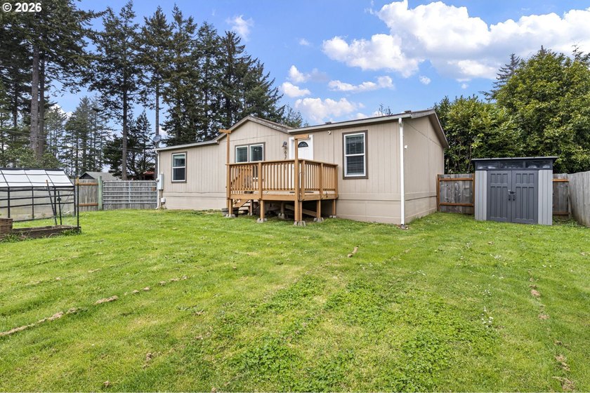 Cute 3 bed/2 bath a third of a mile to Barview Wayside Beach - photo 41
