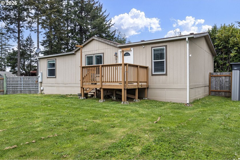 Cute 3 bed/2 bath a third of a mile to Barview Wayside Beach - photo 42