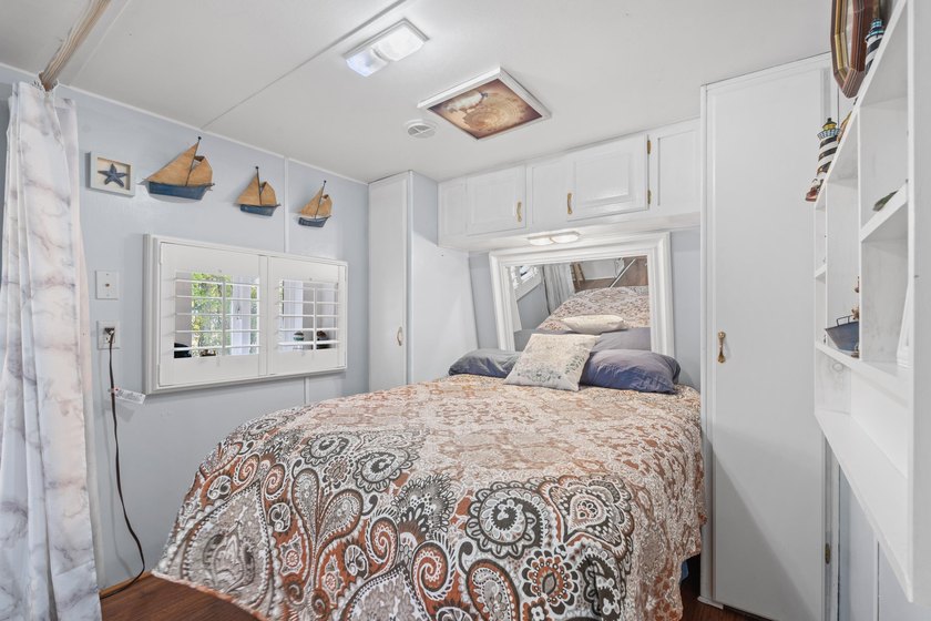Welcome to your coastal getaway in Apache Campground! This - photo 8