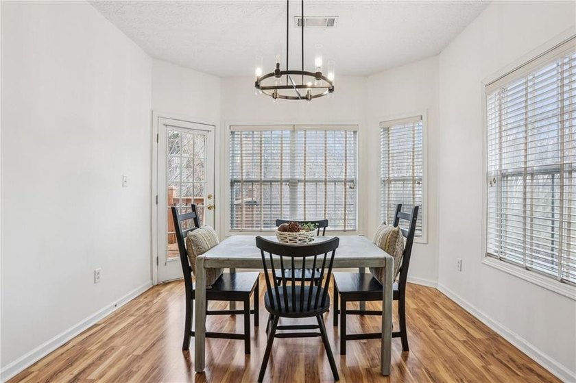 Beautifully maintained home with a finished basement in the - photo 10