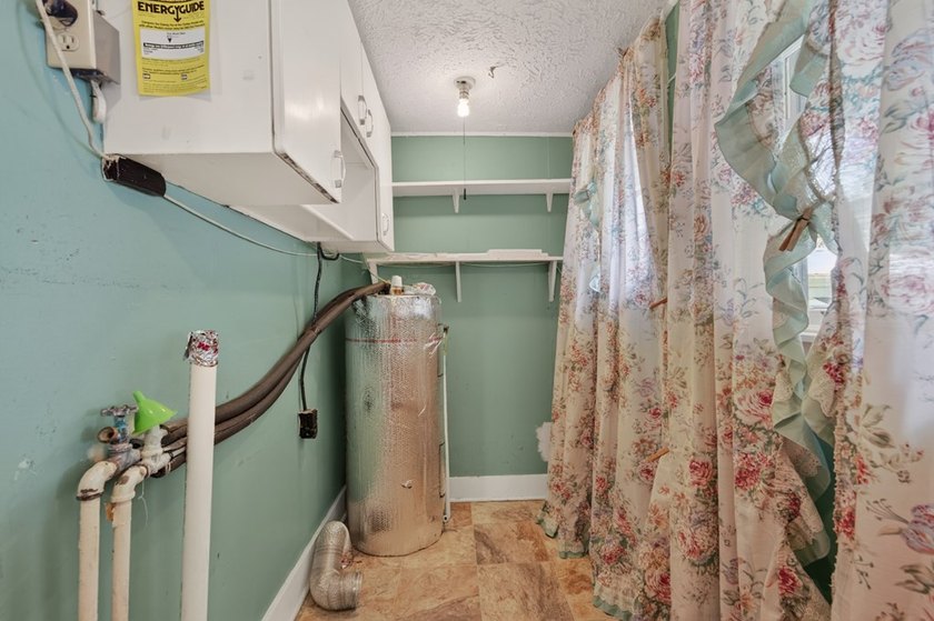 Welcome to this charming cottage nestled in the heart of Fries - photo 20