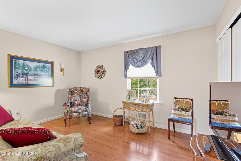 Spacious 4 bedroom /3 full bath home on large cul-de-sac - photo 21