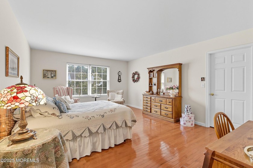 Spacious 4 bedroom /3 full bath home on large cul-de-sac - photo 22