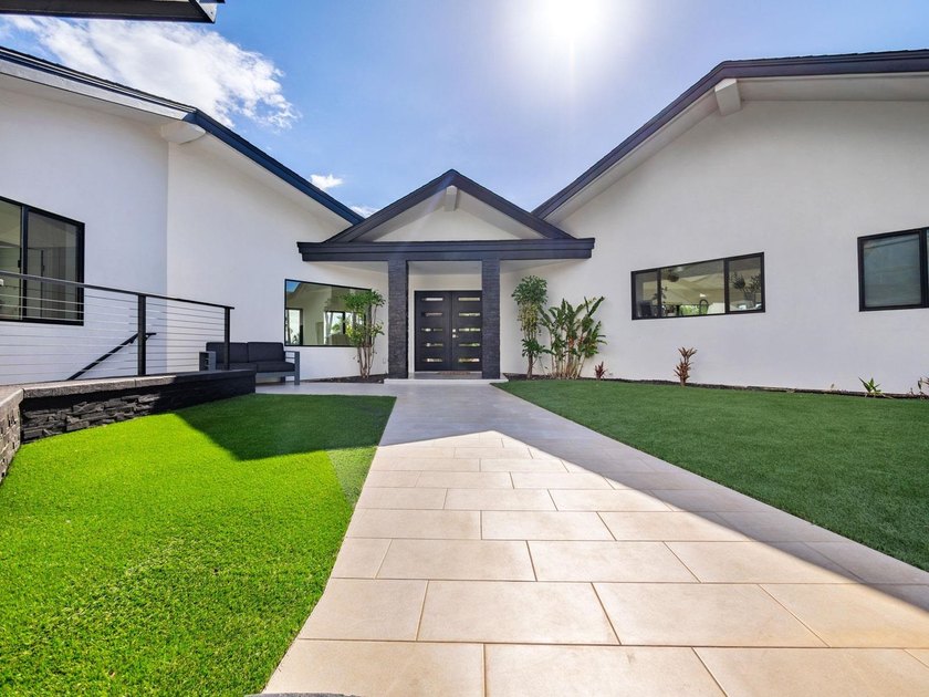 Welcome to the Resort in Maui Meadows - an extraordinary private - photo 8