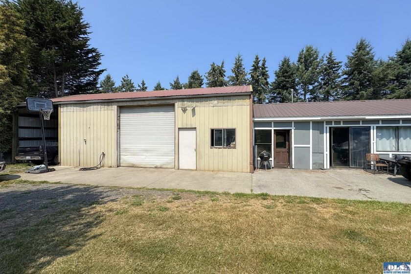 Country Living with Endless Potential on 2.47 Fertile Acres - photo 31