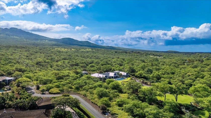 A rare and extraordinary opportunity in coveted Makena awaits - photo 9