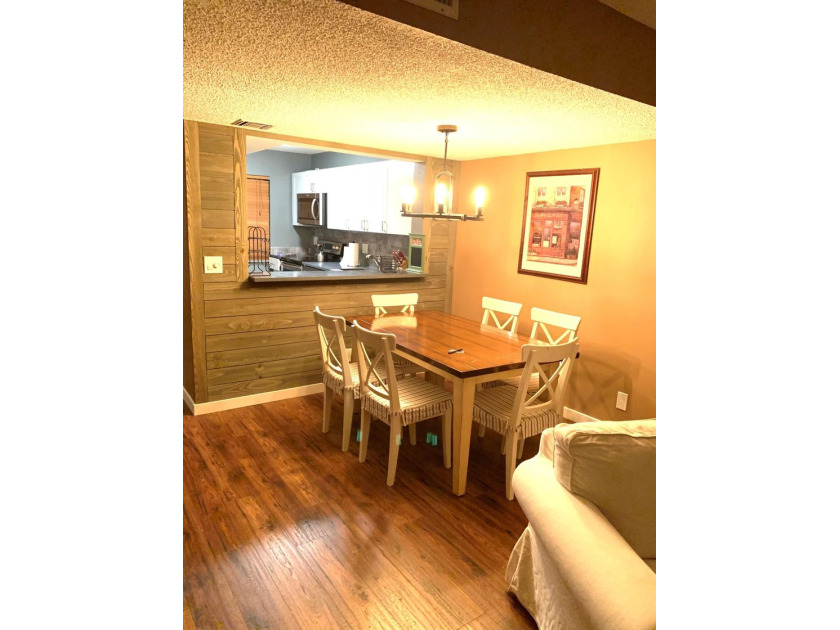 ***Investor Special*** CASH ONLY , No age restriction, Remodeled - photo 2