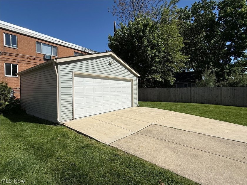 Welcome to 1369 Park Row, a bright and inviting home featuring - photo 4