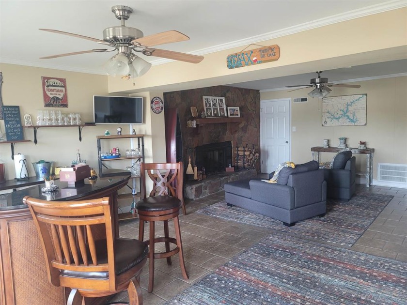 Beautiful Lakefront Home - Under Contract SOLD - photo 28