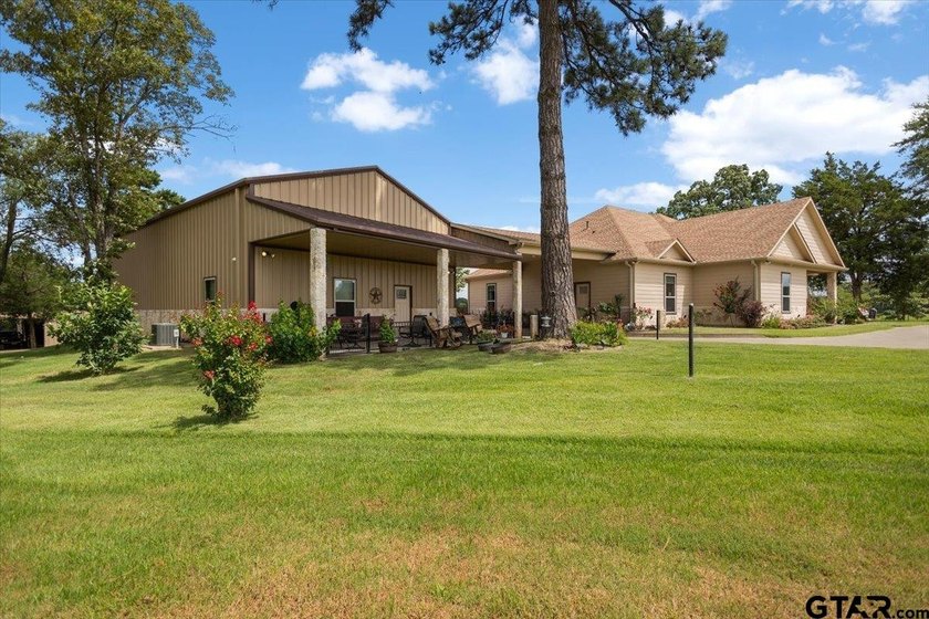 Experience the perfect blend of luxury, comfort, and - photo 2