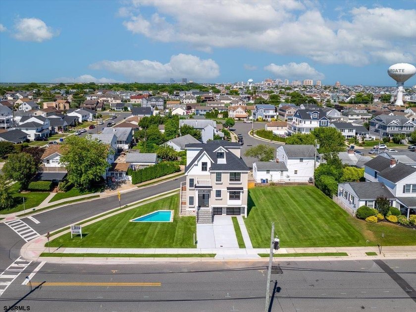 Experience exceptional coastal living in this stunning new - photo 6