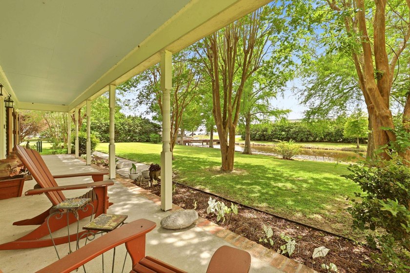 Custom-built with timeless craftsmanship and exceptional quality - photo 4