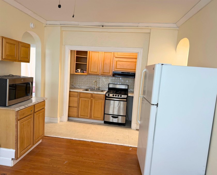 Don't miss this fantastic opportunity to own a newly renovated - photo 4