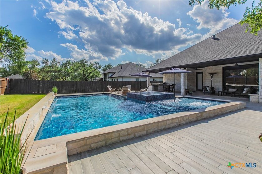 This beautiful custom 4-bedroom, 4-bath home has all the space - photo 2