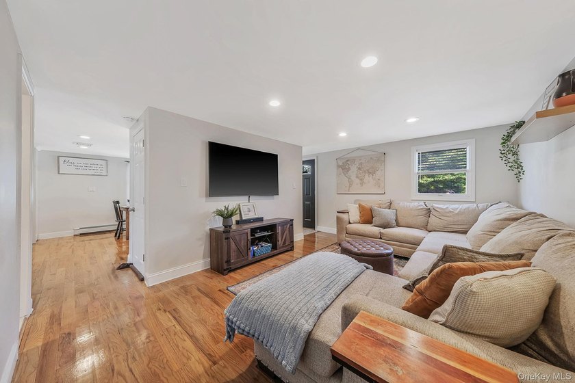Immaculate, Completely Renovated 4-Bedroom, 2-Bath Colonial - photo 11