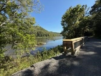 Rare 18.96-Acre Unrestricted Property Overlooking the New River - photo 11