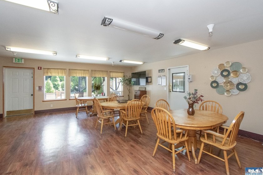 Some properties come along only once. This is one of them - photo 15