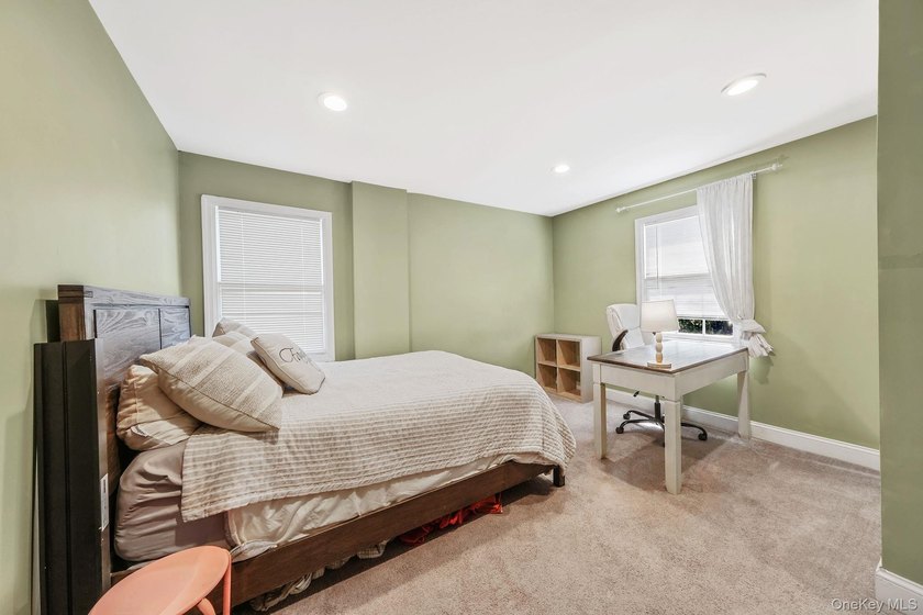 Immaculate, Completely Renovated 4-Bedroom, 2-Bath Colonial - photo 20