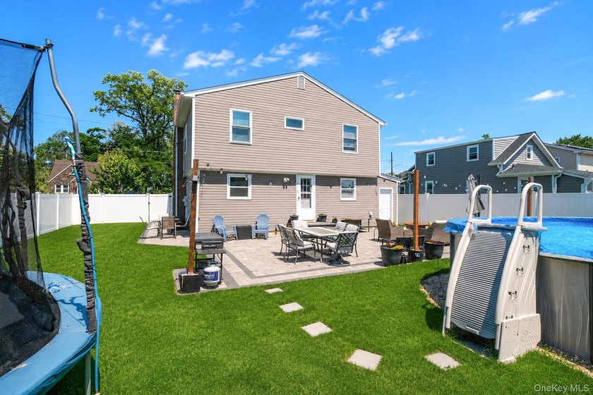 Immaculate, Completely Renovated 4-Bedroom, 2-Bath Colonial - photo 26