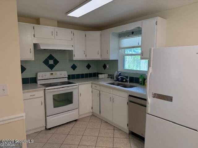Welcome to this quaint, all-brick home nestled in the heart of - photo 12