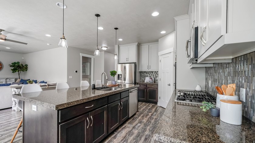 Welcome to this exceptional 3,789 sq. ft. two-story home in one - photo 12