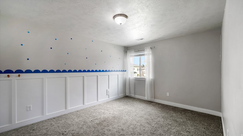 Welcome to this exceptional 3,789 sq. ft. two-story home in one - photo 18