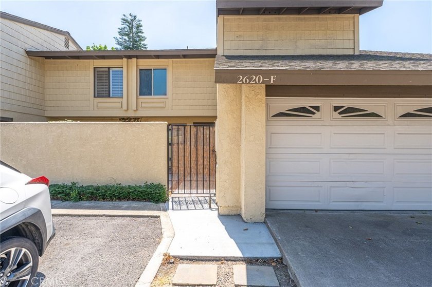 Welcome home to 2620 N Tustin Ave, Unit F-a stunning and - photo 25