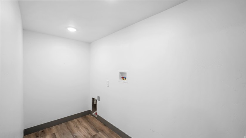 Welcome to this exceptional 3,789 sq. ft. two-story home in one - photo 28