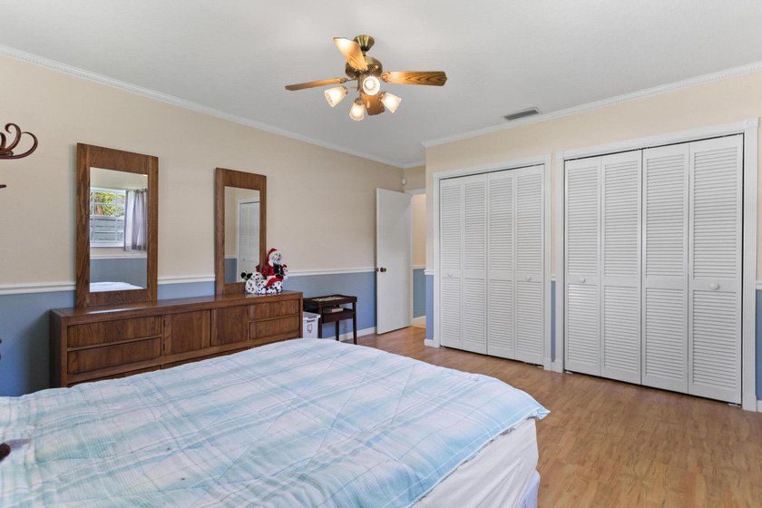 Welcome to this thoughtfully designed single-family residence - photo 31