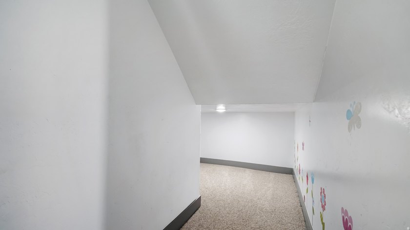 Welcome to this exceptional 3,789 sq. ft. two-story home in one - photo 31