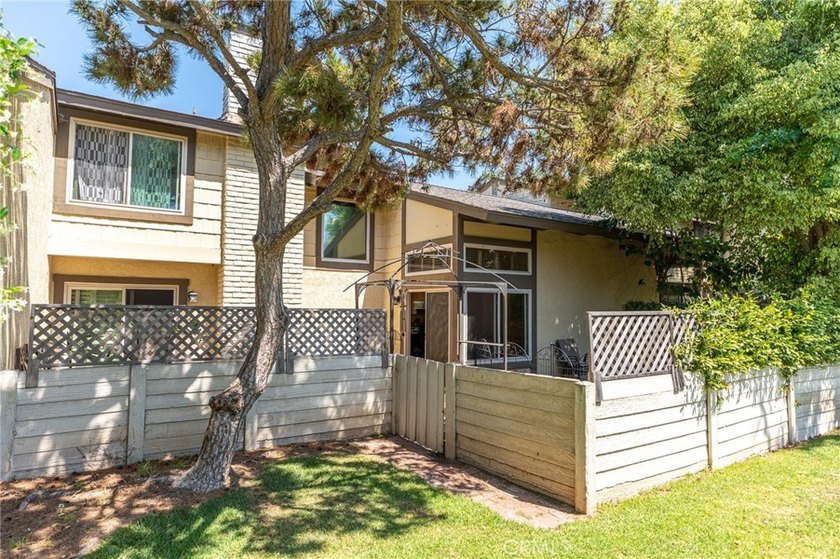Welcome home to 2620 N Tustin Ave, Unit F-a stunning and - photo 42