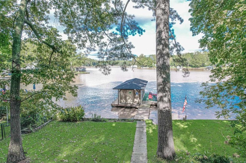 Beautiful Lakefront Home - Under Contract SOLD - photo 4
