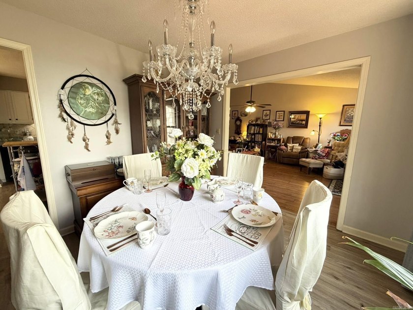 Lake-view home with so much to offer. This 3-bedroom, 2 bath - photo 7