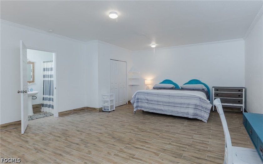 ENDLESS POSSIBILITIES! This unique property offers over half an - photo 21