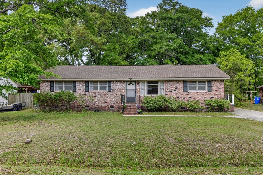 Welcome to 4773 Lysa Avenue, offering approximately 1,400+ - photo 2