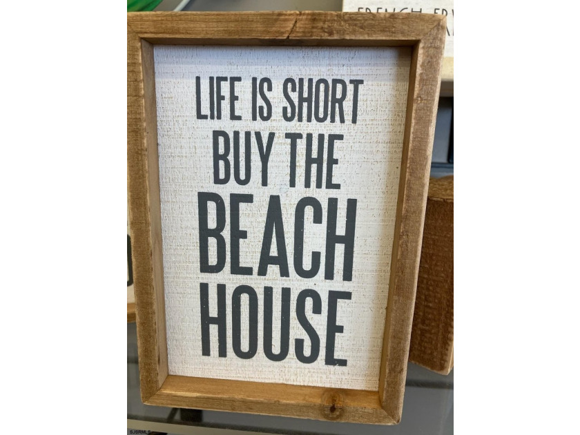 Superior Location ***** 5 Star OCNJ Gardens Neighborhood! This - photo 3