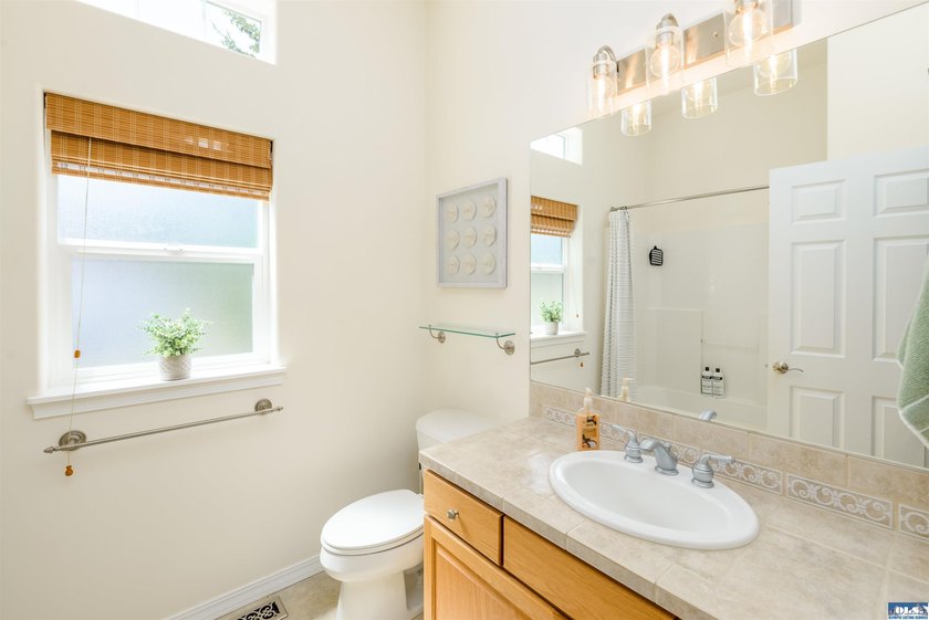 Exceptional Bell Hill home in the highly sought-after Highland - photo 35
