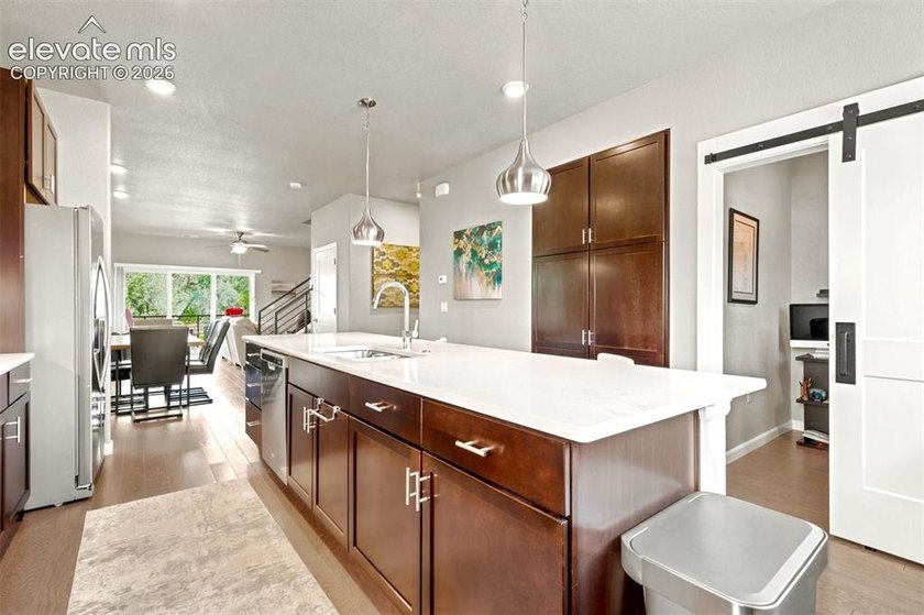 Experience the perfect blend of luxury, convenience and natural - photo 9