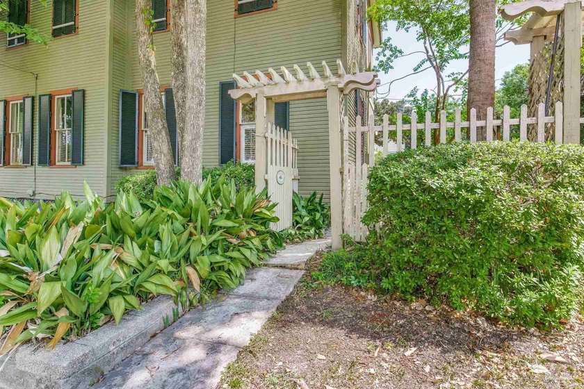 Welcome to 1017 N Palafox Street, a timeless Queen Anne - photo 50