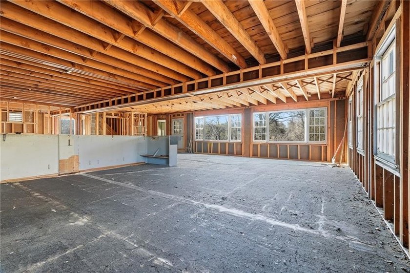 Seize this exceptional opportunity in the rapidly expanding - photo 5