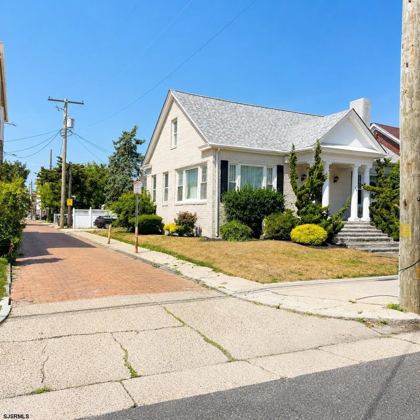 Welcome to 54 N. Harrisburg Avenue, a rare opportunity in the - photo 4