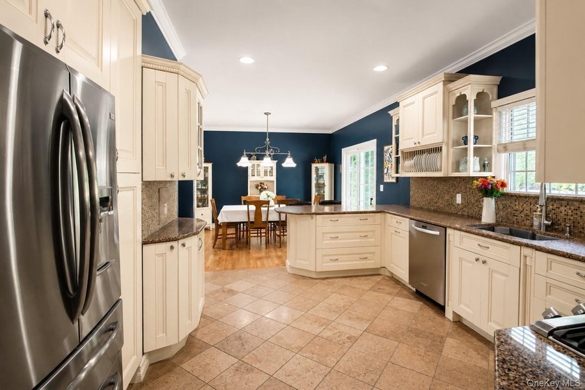 Welcome to 257 Fourth Street, a beautifully maintained and - photo 10