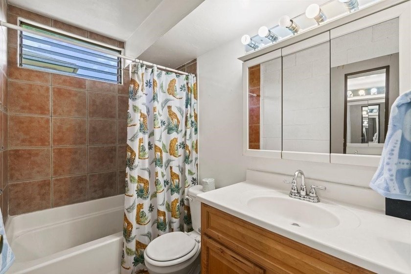 Price adjusted to $340K plus a $5K Credit at closing. Kalama - photo 6