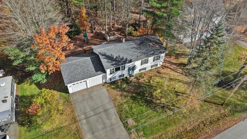 This spacious home is in one of Milford&amp;#039;s most sought after - photo 3