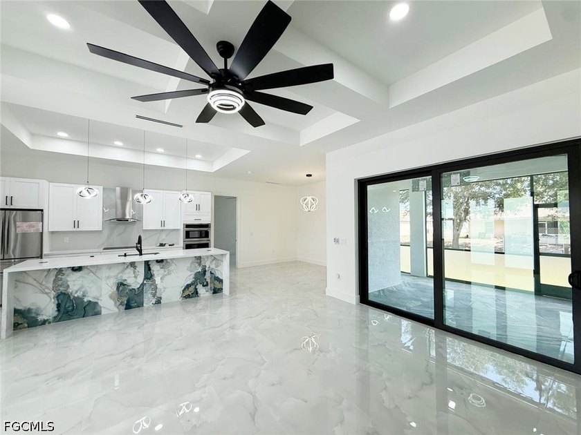 Welcome to this stunning new-build (2026) home on a spacious lot - photo 11