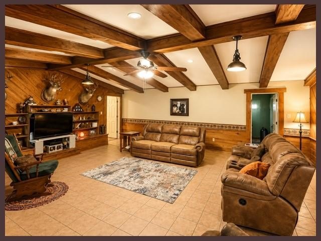 NEW PRICE IMPROVEMENT! Looking for a spacious single-level home - photo 12